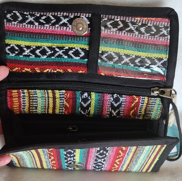 Earthbound Trading Co clutch wallet handmade in Nepal New, Cotton handcrafted - Picture 5 of 6
